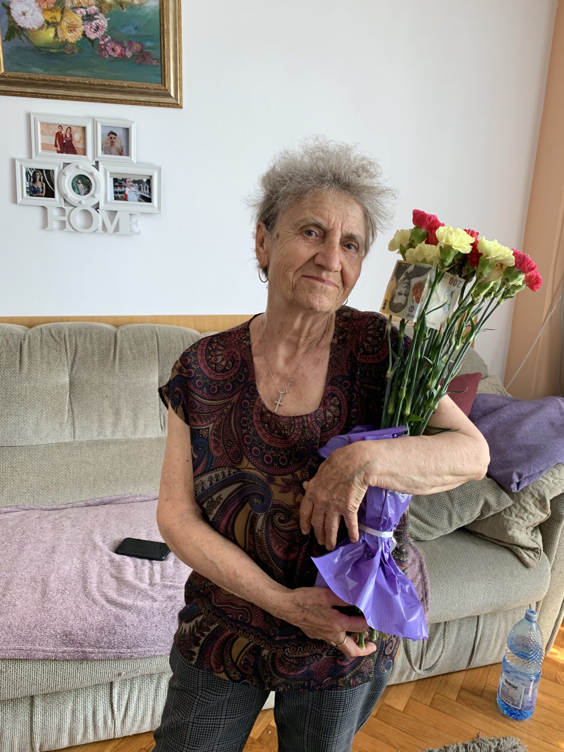 Mama iubește florile